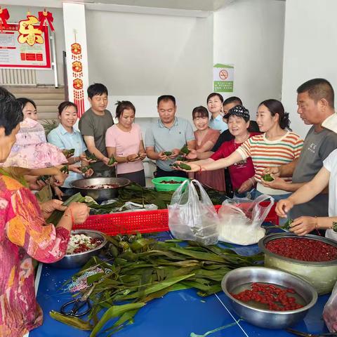 粽香情浓，新湖农场 32 连党员志愿者端午节送爱心