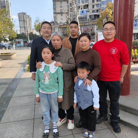 寒假做家务打卡图片（201班方子涵）