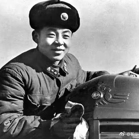 学雷锋  见行动——环城二小“学雷锋月”启动仪式