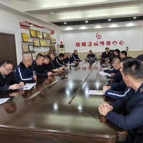 运城线路车间召开二月份安全警示教育会