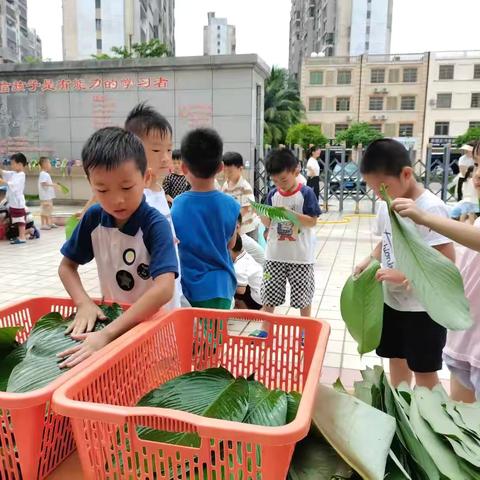 守护育幼底线 成就美好童年——文昌市文汇幼儿园学前教育宣传月活动总结