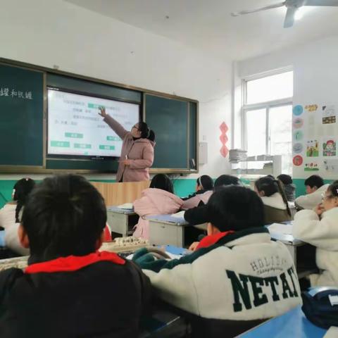 示范引领齐奋进  砥砺前行共芬芳 ---栏杆镇小集小学示范课活动