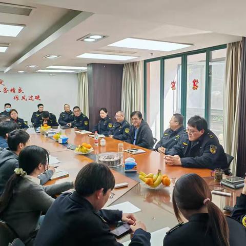 薪火相传映初心 赓续荣光启新程 ——豫园市场举行退休干部荣退仪式暨新进公务员入职欢迎会