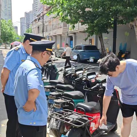 雷霆出击—豫园严打非法改装电动车