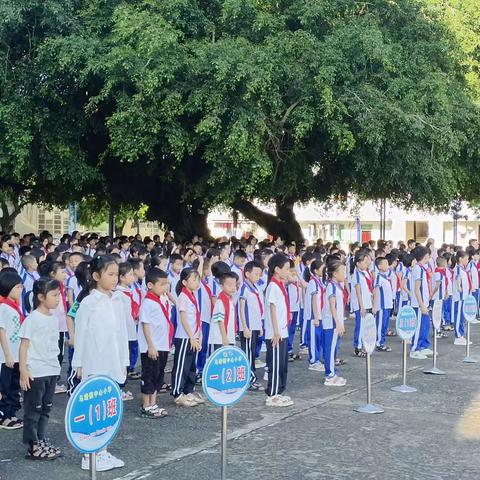 以“心”迎新，欣欣向荣——乌塘镇中心小学开学典礼暨“思政第一课”活动剪影