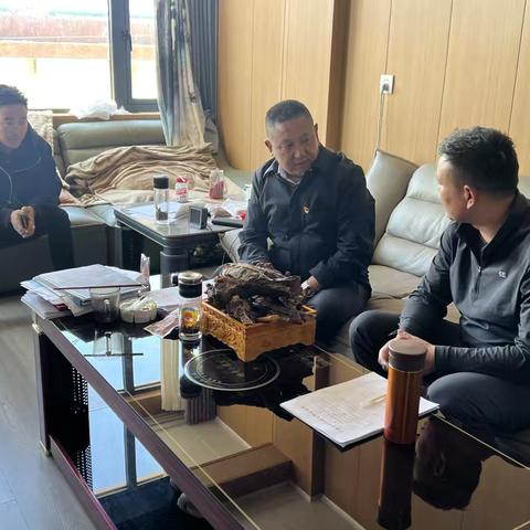 县民族宗教事务局到虾扎镇督导检查宗教领域工作