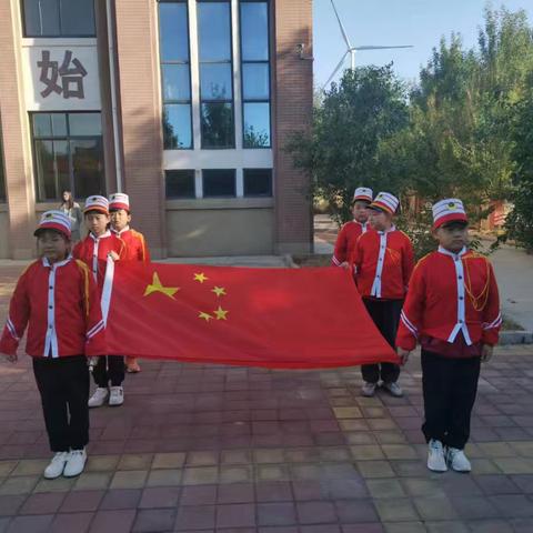高厦言小学升旗仪式