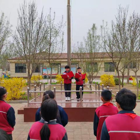 全环境立德树人————朱集镇高厦言小学升旗仪式