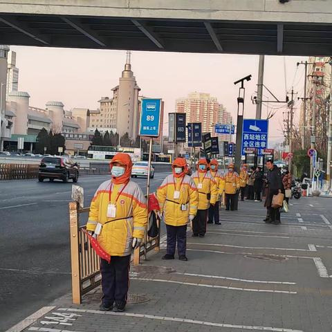 《服务春运有感》 ~引导员班小丽