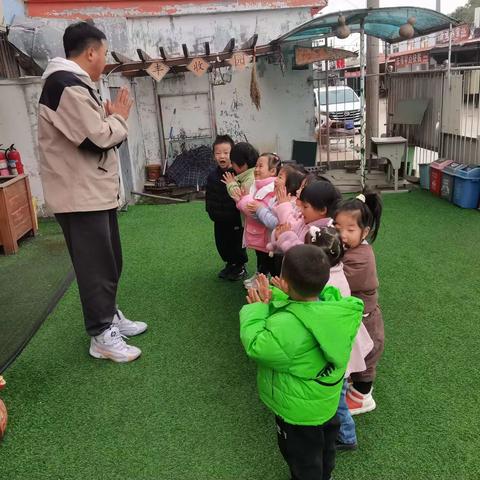 腾飞幼儿园——小班一周生活精彩回顾