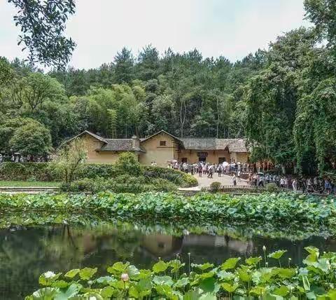 追溯红色文化的深沉——吴宣夷