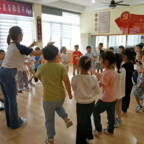 更楼幼儿园果果班——音乐活动《好吃的披萨》🎶