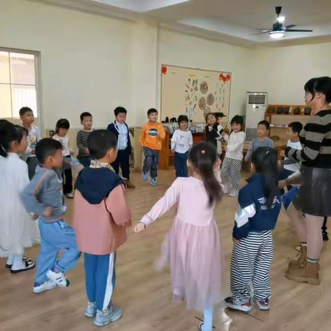 更楼幼儿园果果班——音乐活动《小知了》🎶