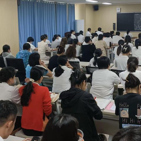 集团·业务学习  |  采撷归来 芬芳共享——三亚市吉阳区丹州小学教育集团教师学习汇报