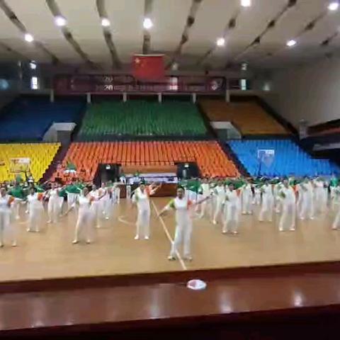 淄博市广场舞协会百人同跳“梦立方”推广舞蹈