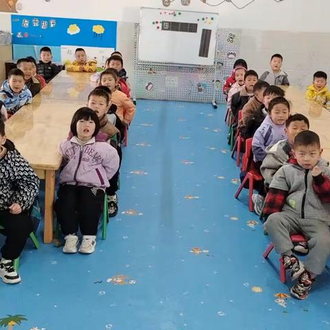 阳光幼儿园大班的快乐一周