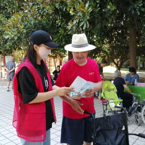 【文峰街道长青社区】开展“分类齐参与 低碳新时尚”垃圾分类宣传