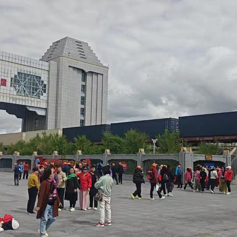 笑夕阳专列旅行之二、满州里边境游