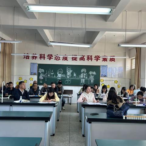 不负春光梦起航，奋楫提质齐向前——小街镇中心学校数学课堂教学研讨活动