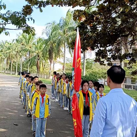 增强法治观念，种下法治种子--儋州市龙山学校参观排浦司法所法治教育基地