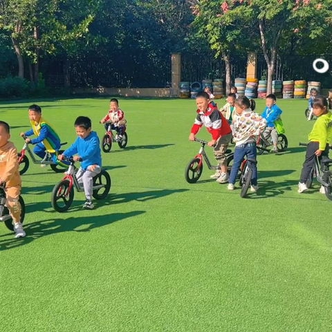 天地生幼儿园大五班——秋天的童话🍂