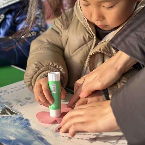 马屯小学幼儿园｜温暖冬日，剪纸添彩