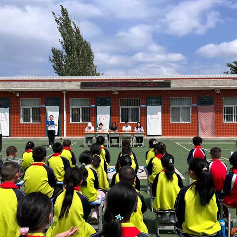 “雏鹰展翅，放飞梦想” —林皋镇许道小学开学典礼