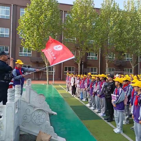 熠熠春日共奔赴，研学拾趣促成长——安阳市三官庙小学五年级研学教育实践活动