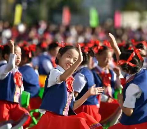 有“亿点点”好看！——胜峰学校首届体育艺术节