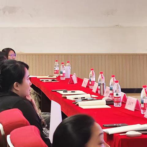 专家来“体检”，课堂开“良方”——海南华侨中学新埠学校教学质量专项视导反馈会