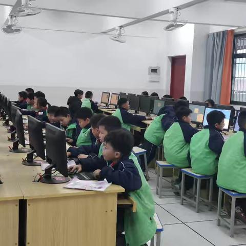 趣味编程启思维 社团活动促提升
