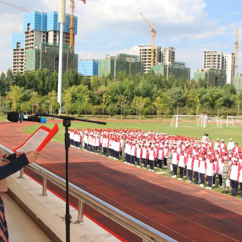 燃青春热血，展飒爽英姿 曲靖市民族中学2023级初一新生国防教育培训结业典礼