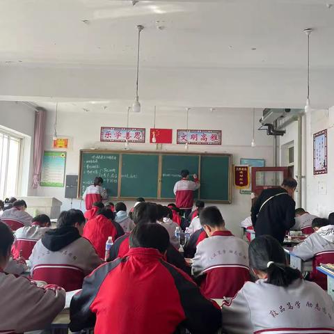 天水市麦积区新阳中学生化教研组听课活动报道