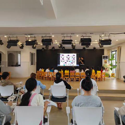 聚焦数学关键经验 共探幼儿学习方式——澄迈县金江中心第二幼儿园2025年秋季数学活动教研活动(一)