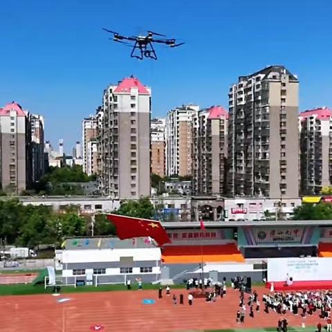 无人机飞行梦，从这里启航