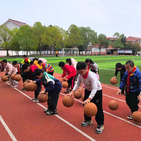 球随心动，舞动青春——南陂中小学篮球操兴趣小组活动