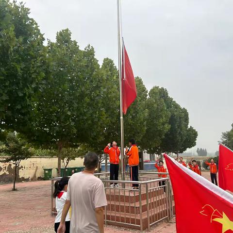 济河街道尖山小学“喜迎国庆  礼赞祖国”主题教育