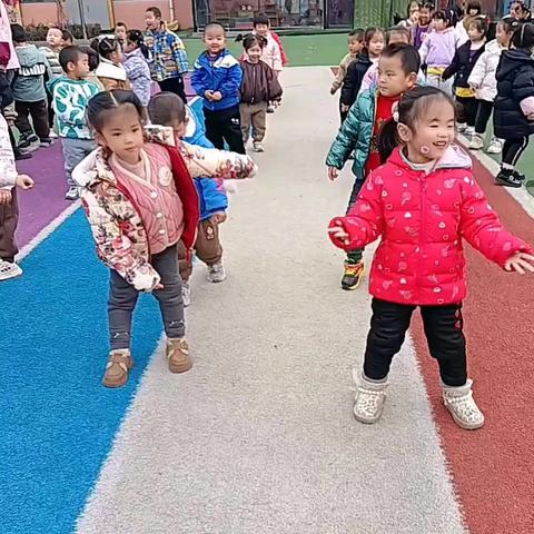 大交镇么头村新星幼儿园小一班周记（十四）