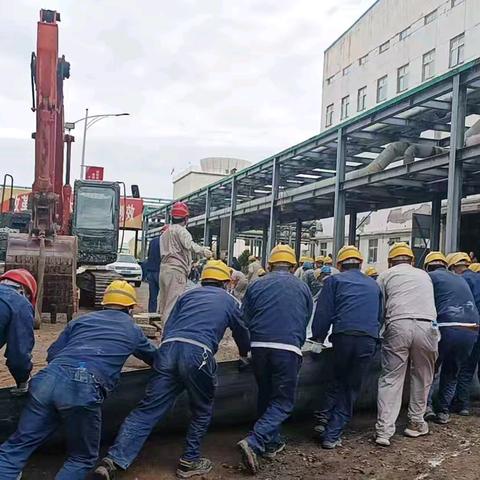 平凡车间里不平凡的他们