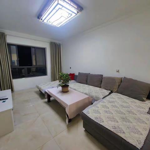 ❤香颂城 51.8万 产权74 321 满五唯一 51.8万 诚心急售 看房电话6127 实际更好看