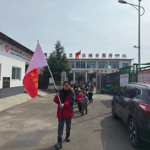 石槽王村“书声琅琅映桃花，春意盎然读书天”周六读书会