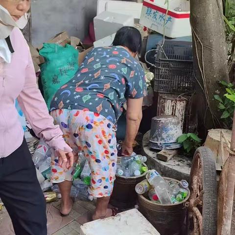 2025年12月10日金龙村委会环境卫生大整治