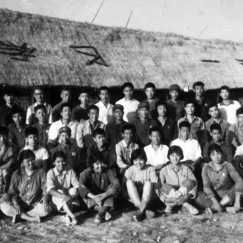 相聚红土地  重返鲤鱼洲——北京大学江西分校历史系同学毕业50周年聚会参观掠影（一）