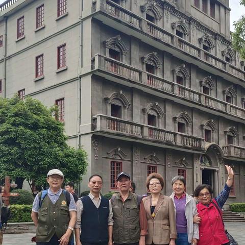相聚红土地  重返鲤鱼洲——北京大学江西分校历史系同学毕业50周年聚会参观掠影（二）