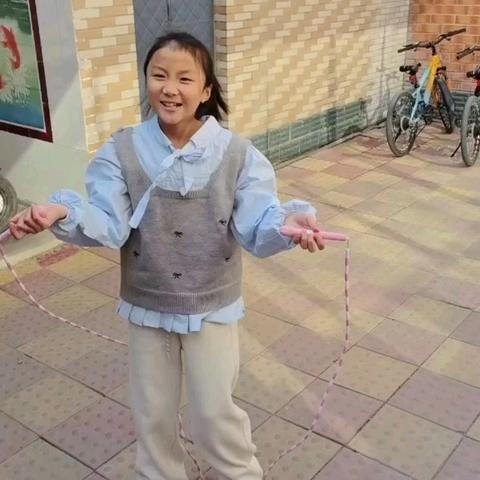 友谊大街小学2（15班）—活力四射，健康成长～体育寒假作业展