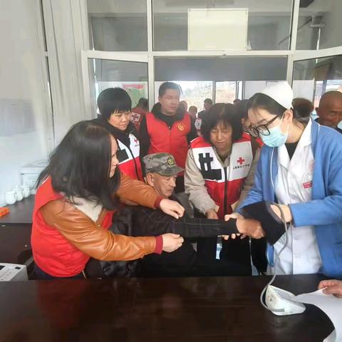 沁源县红十字会开展学雷锋志愿服务活动