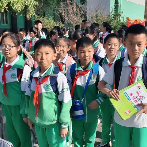 不负夏日好时光 快乐研学助成长—四九班万家惠研学实践活动