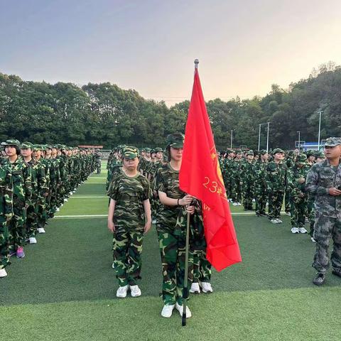 听从指挥！ 服从命令！会二会二！独一无二！