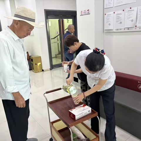 北京路网点夏日暖心服务 贴心举措守护客户清凉