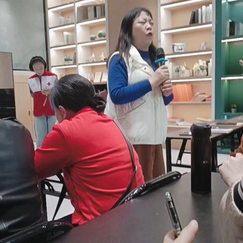 传递爱心  守护生命宁乡市老年大学玉潭分校急救实操培训活动